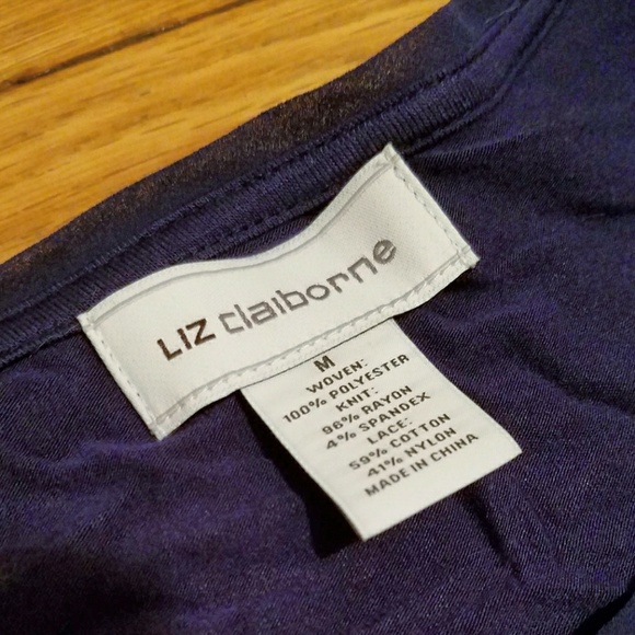 NWOT Liz Claiborne Navy Lace Overlay Top - Picture 2 of 3